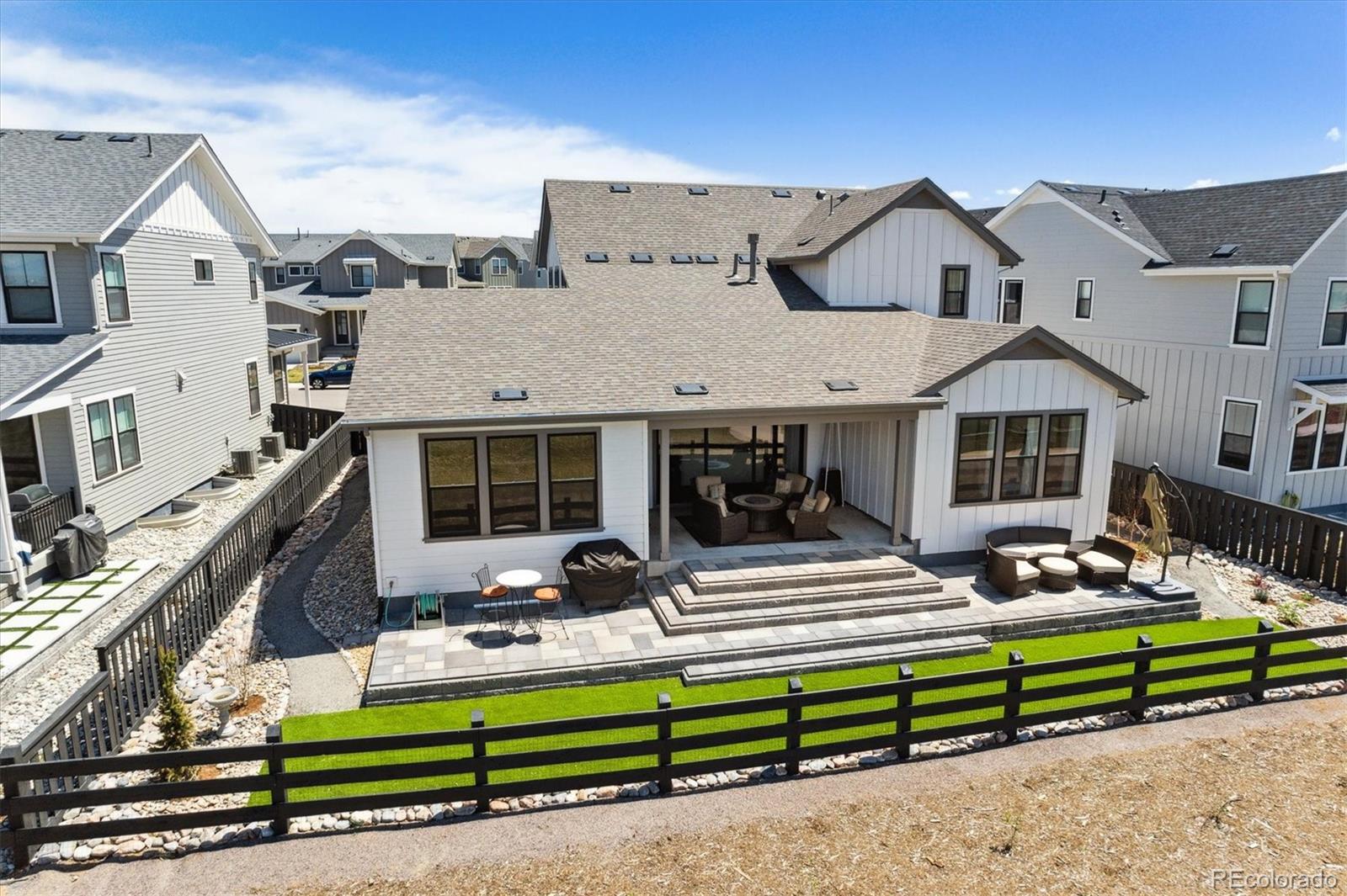 9225 Star Streak Circle