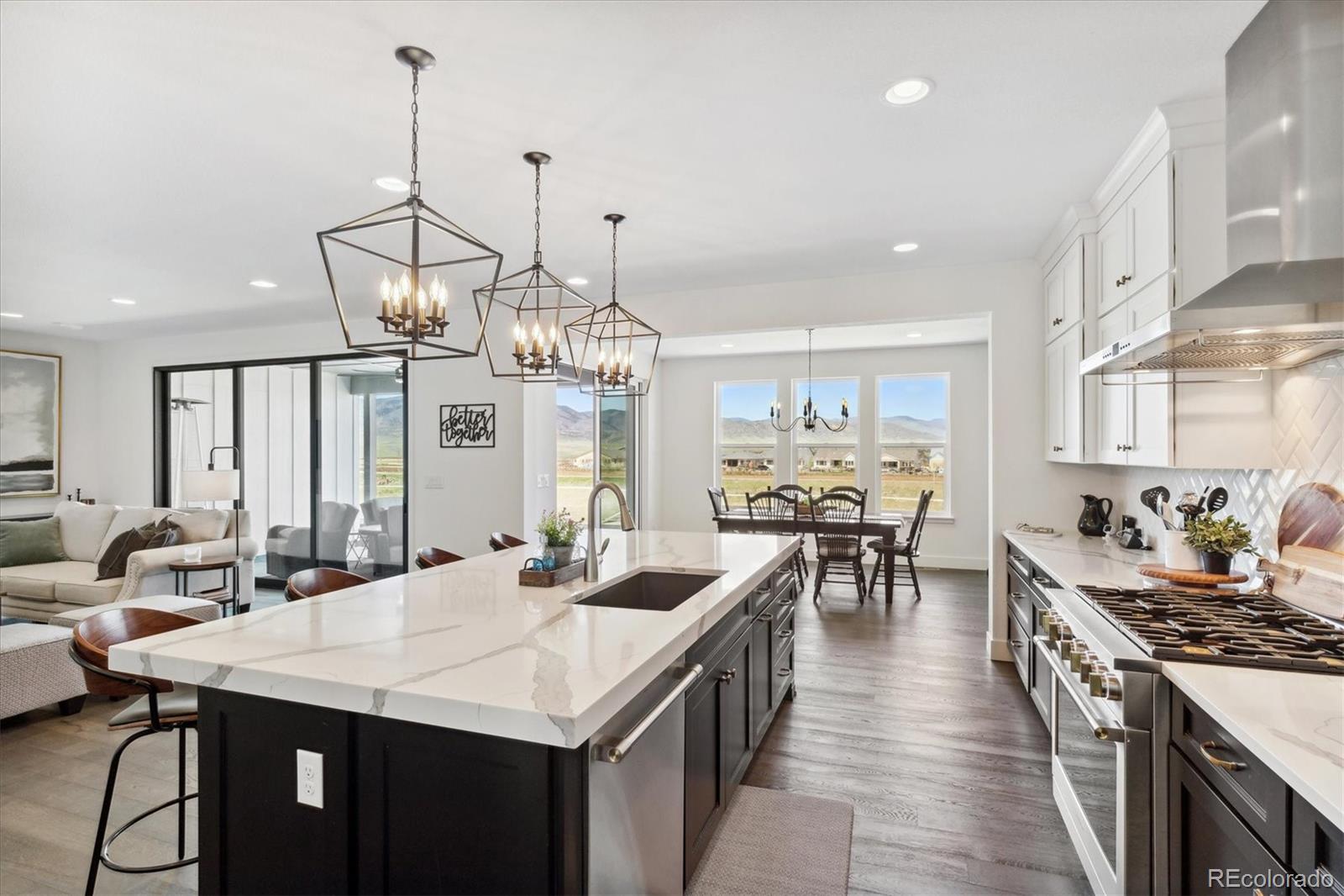 9225 Star Streak Circle