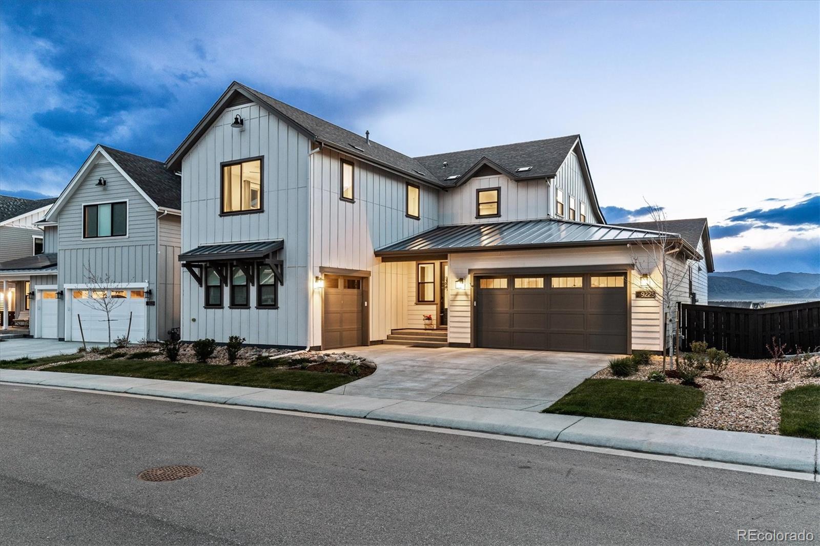 9225 Star Streak Circle