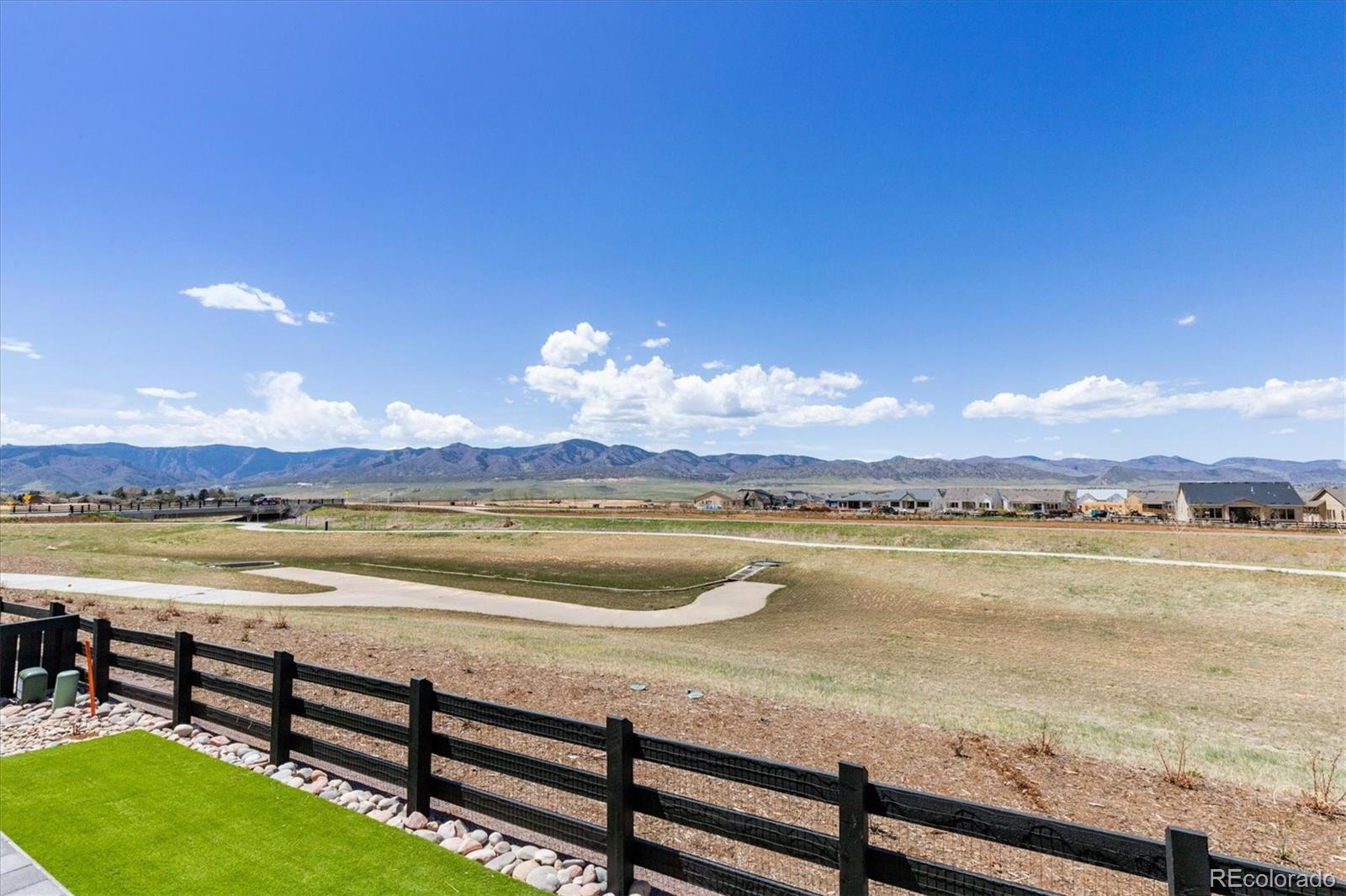 9225 Star Streak Circle