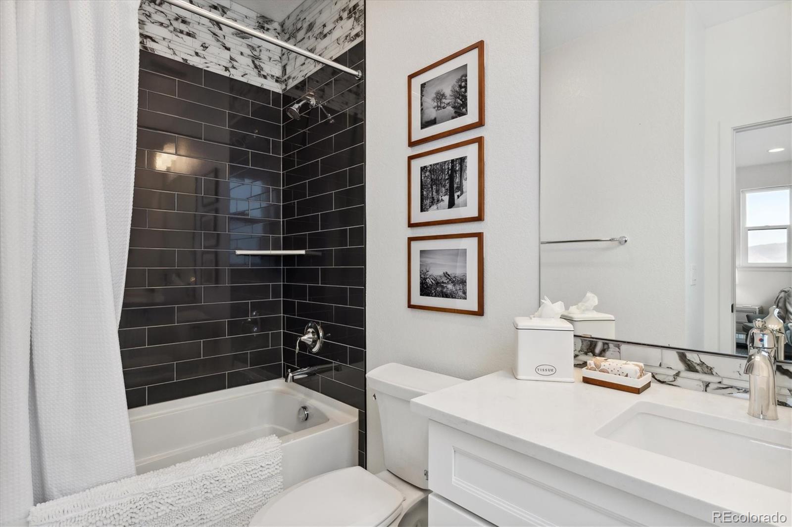 9225 Star Streak Circle