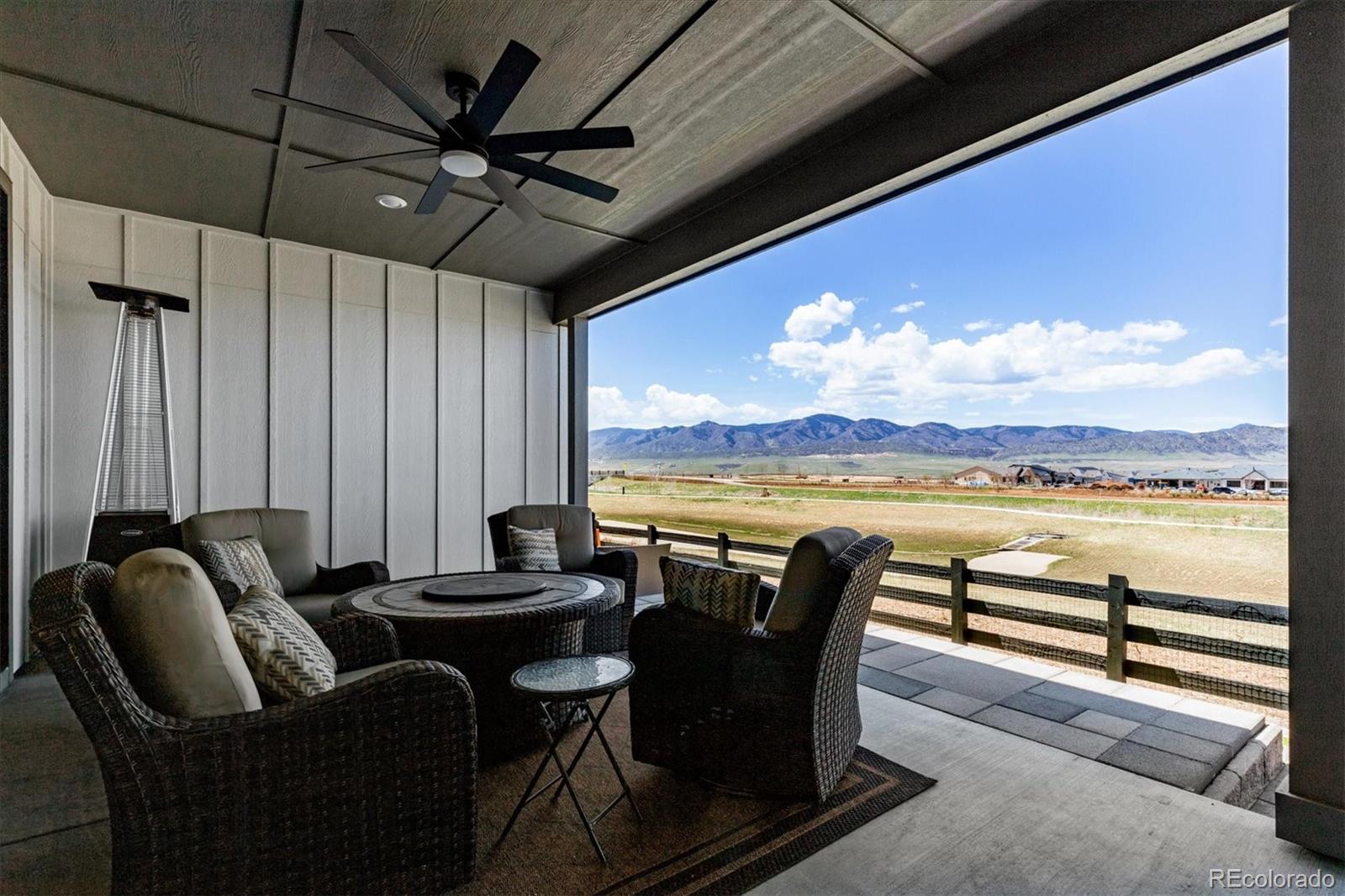 9225 Star Streak Circle