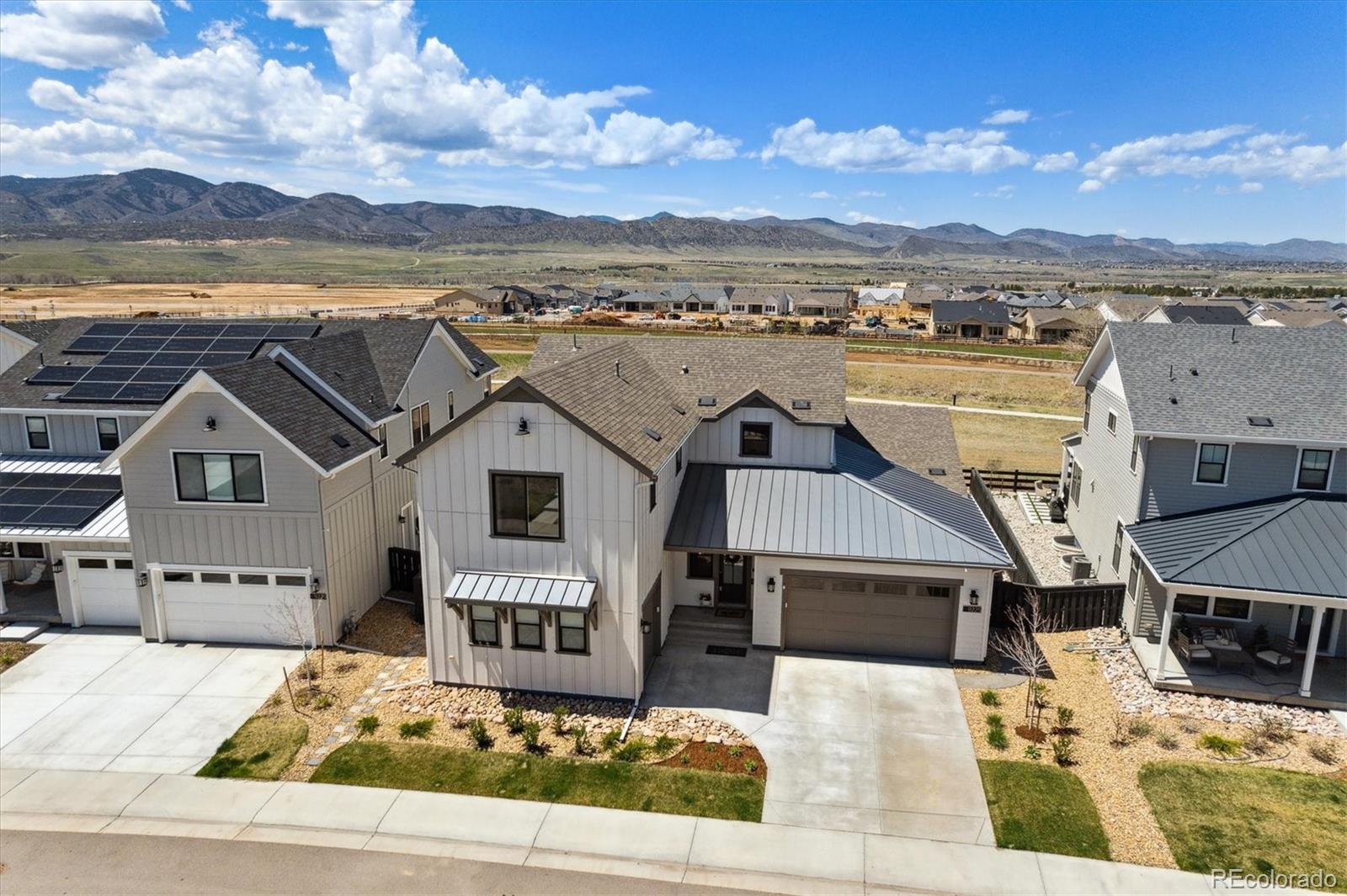 9225 Star Streak Circle