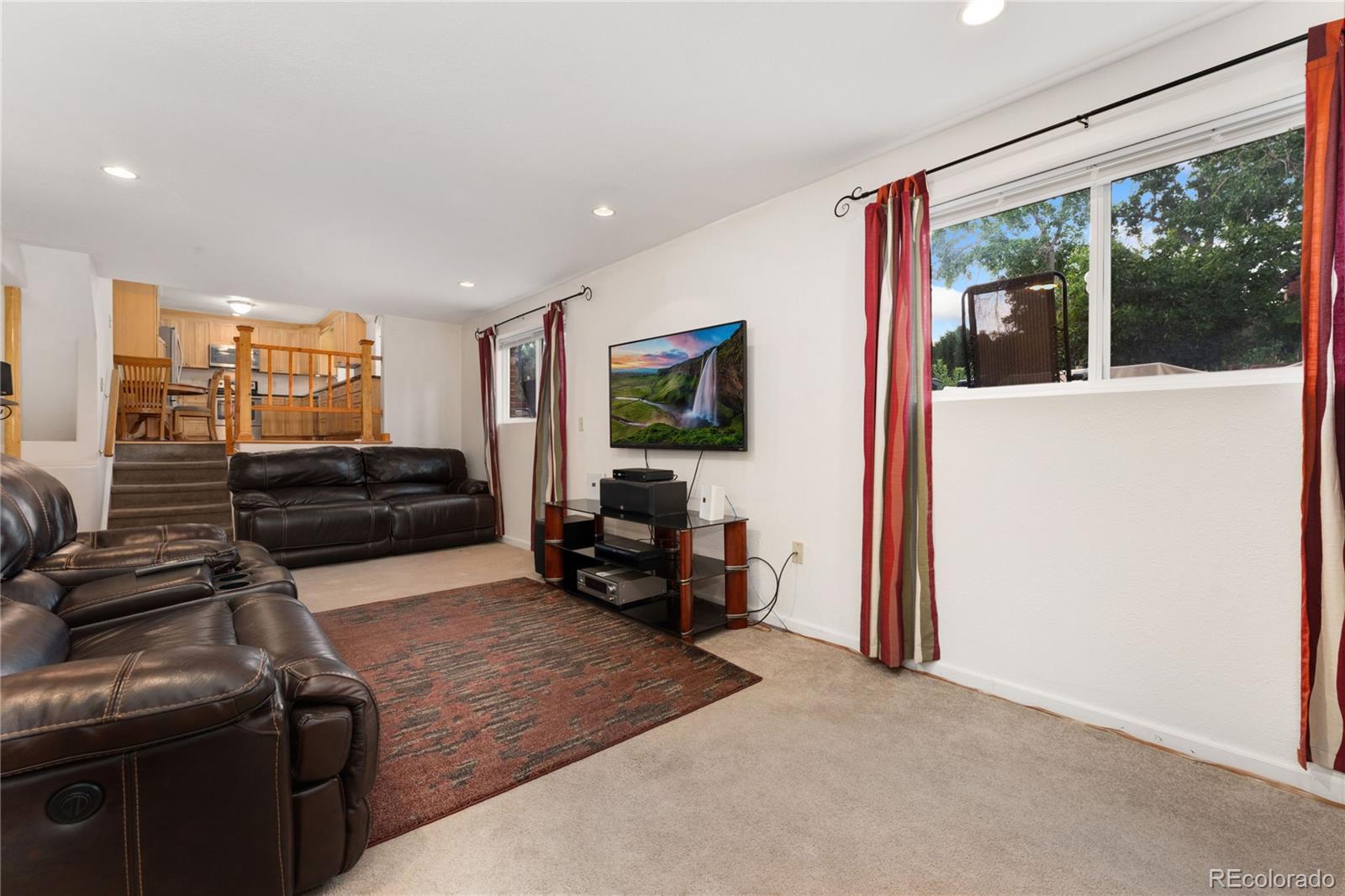 956 Mountain View Drive