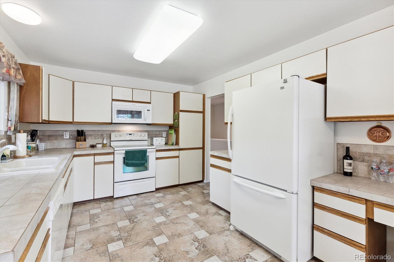 16 Abernathy Court