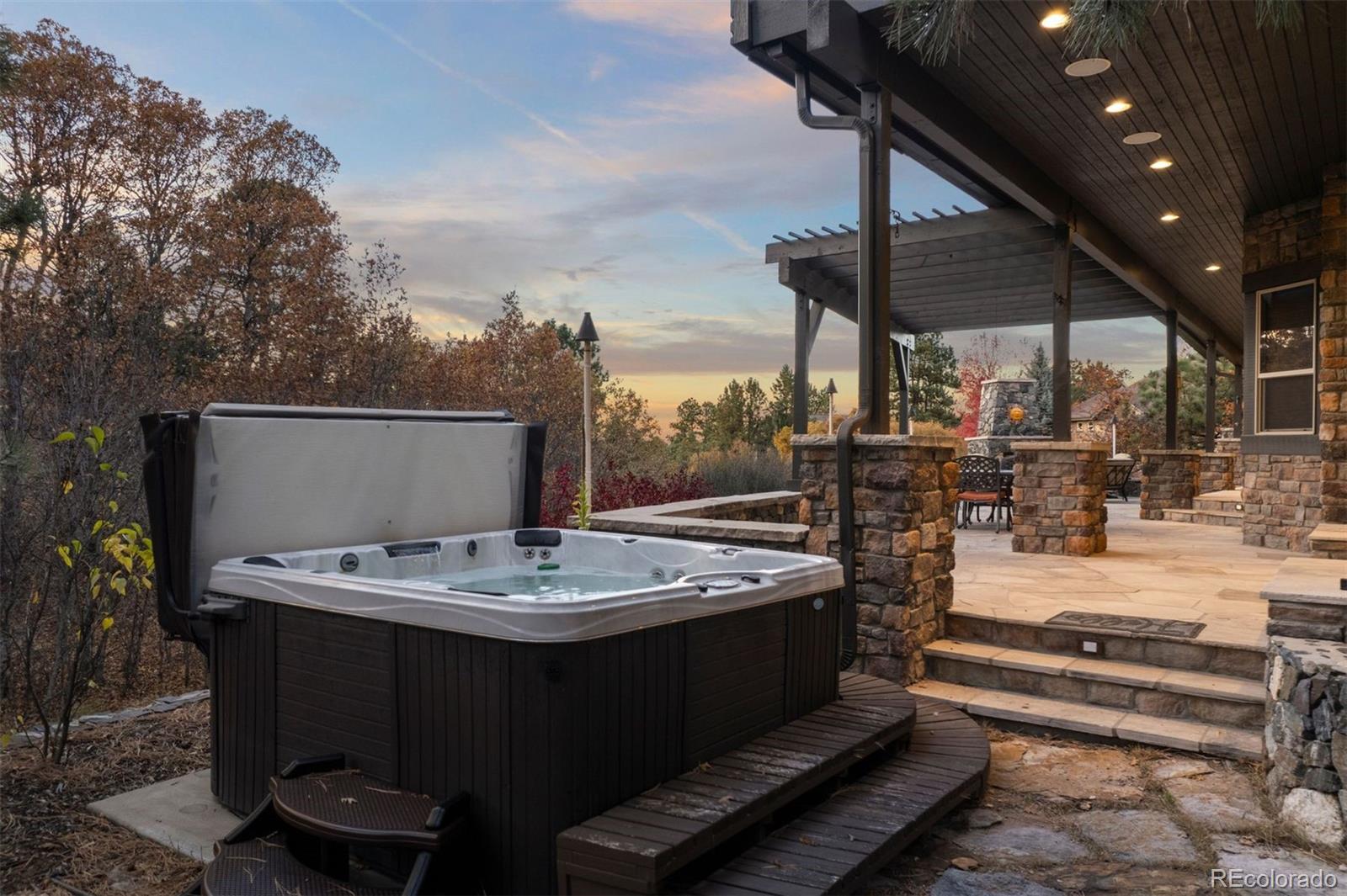 2798 Hawk Point Court