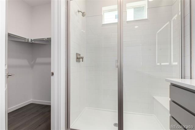 6153 N Ceylon Street Unit: 307