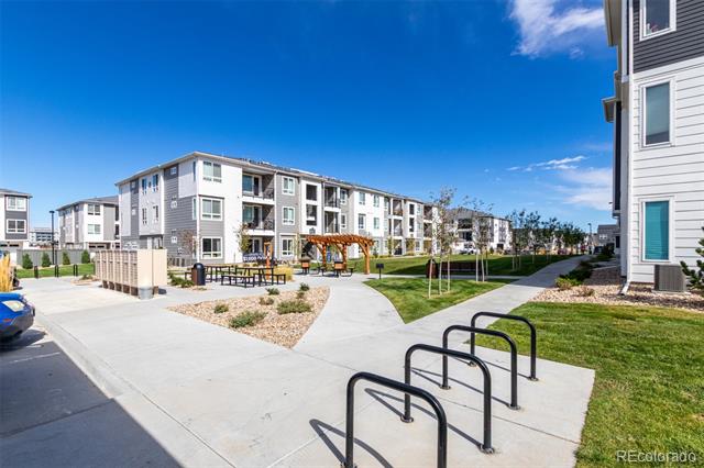 6153 N Ceylon Street Unit: 307