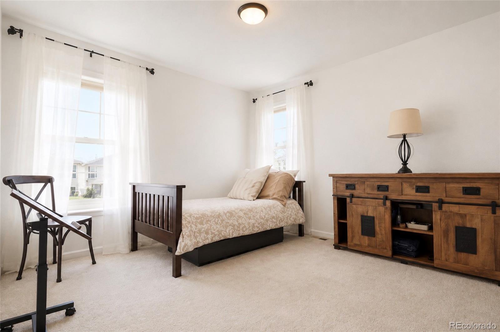 18071 E 96th Place