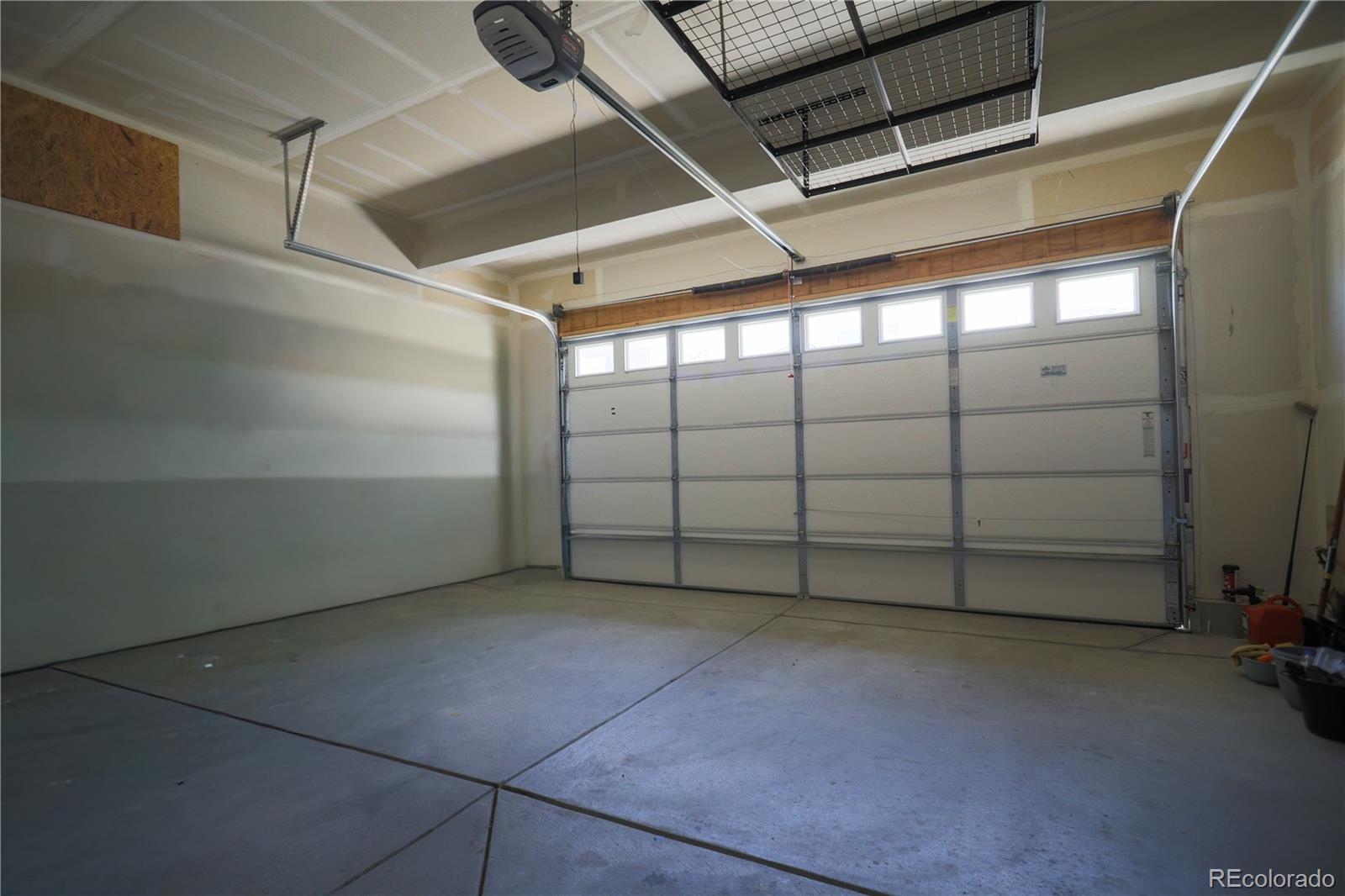 18071 E 96th Place