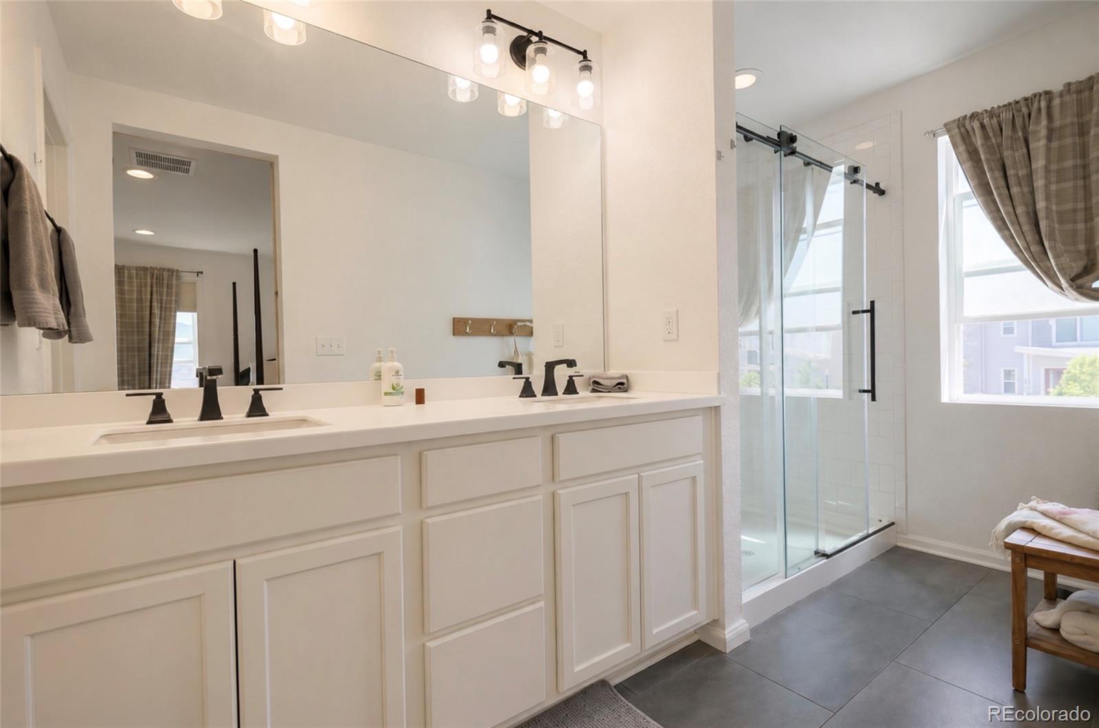 18071 E 96th Place