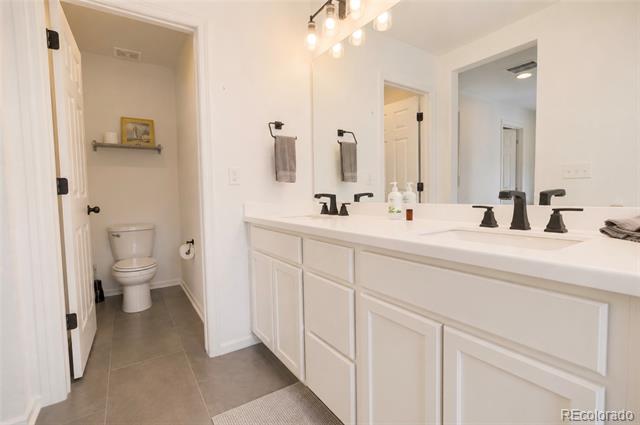 18071 E 96th Place