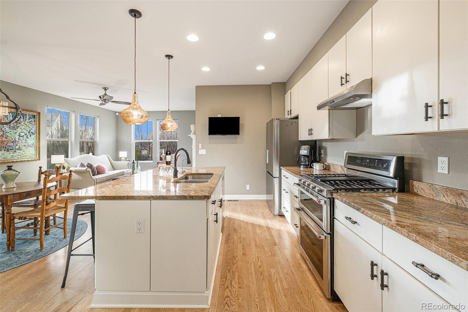 10787 E 28th Place