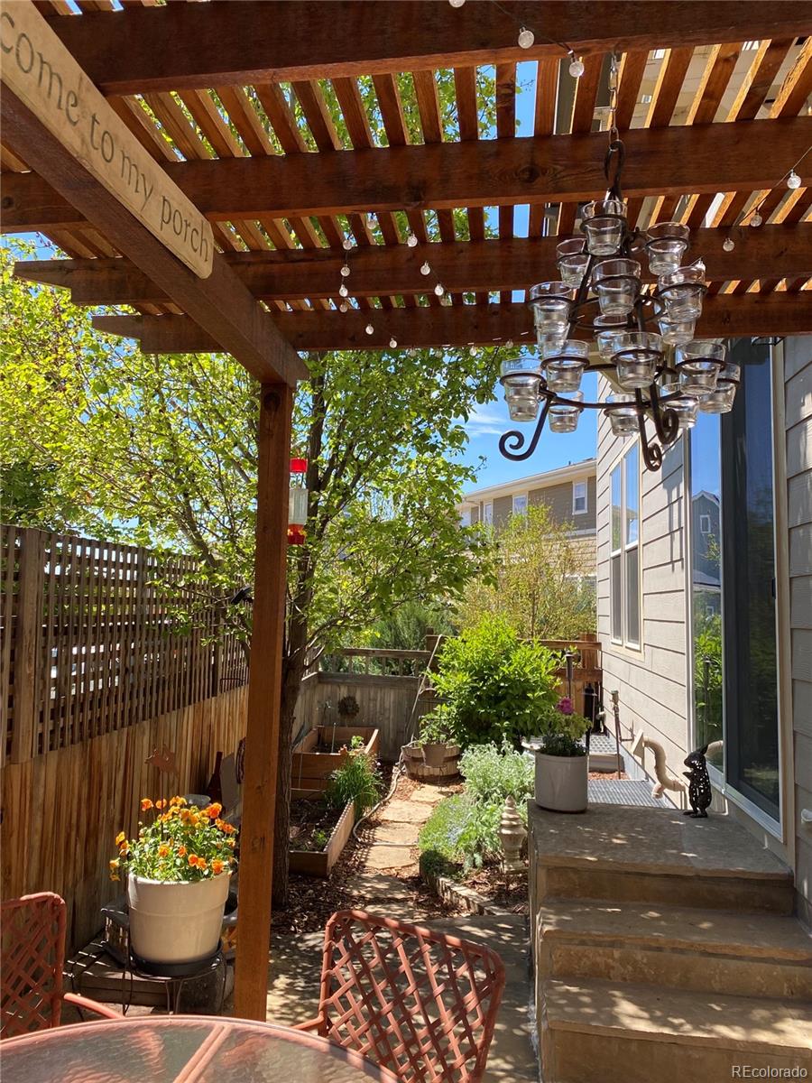 10787 E 28th Place