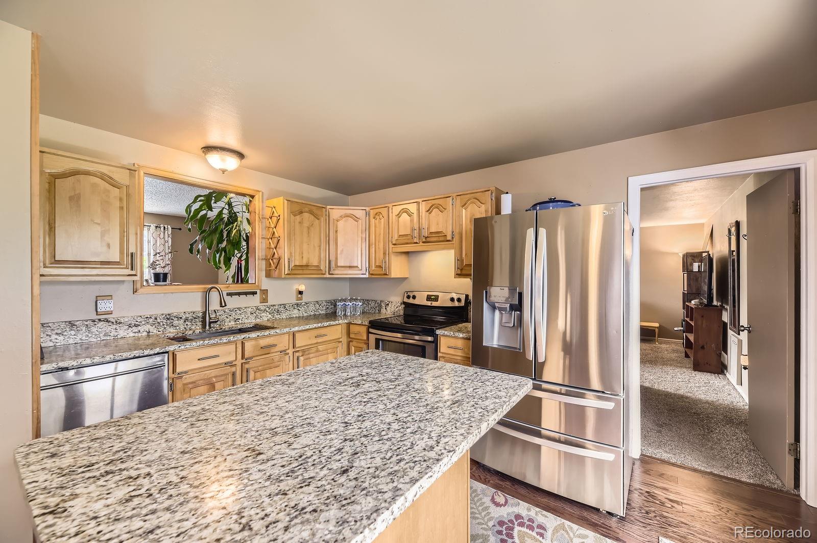 13661 W Tufts Avenue