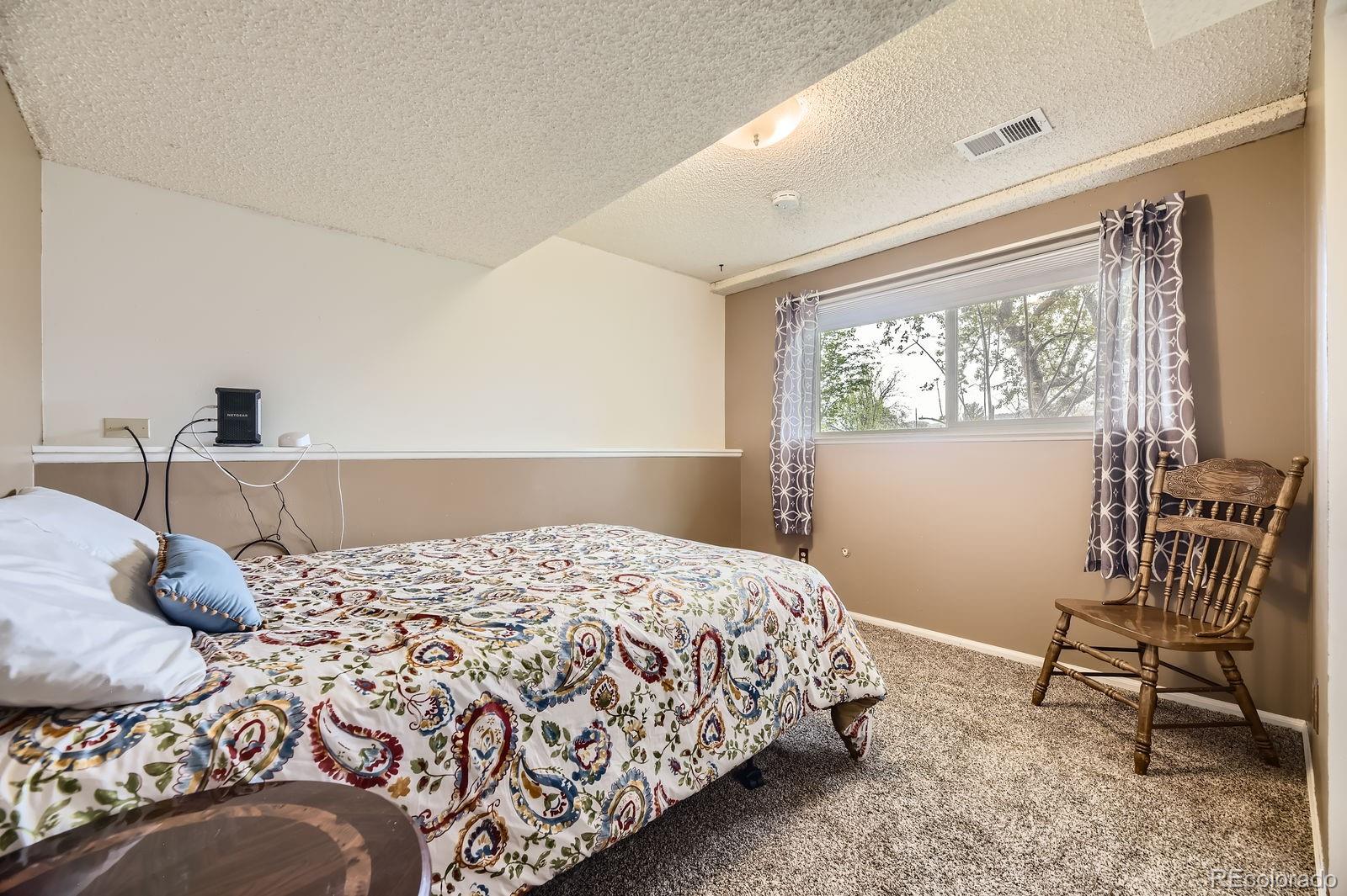 13661 W Tufts Avenue