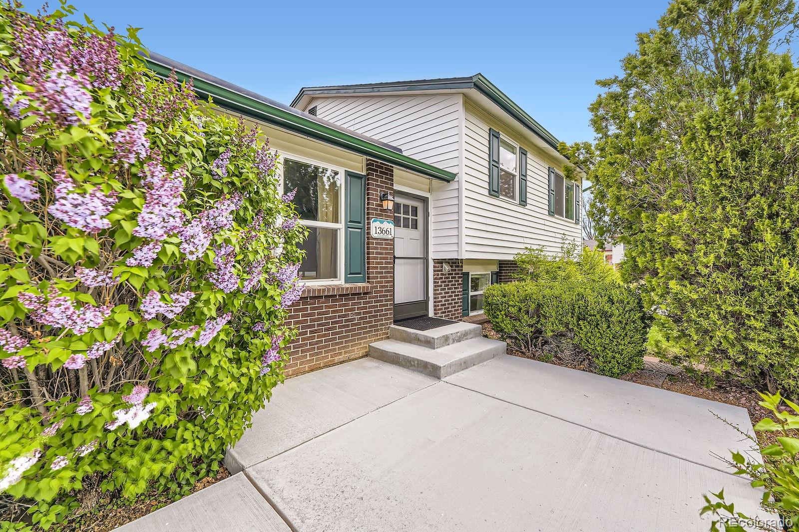 13661 W Tufts Avenue