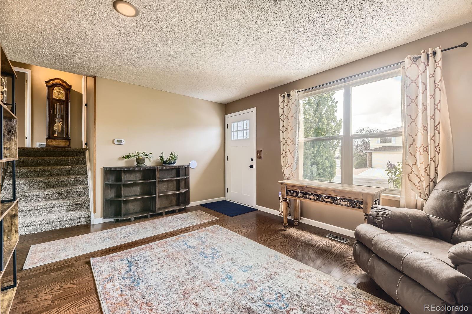 13661 W Tufts Avenue