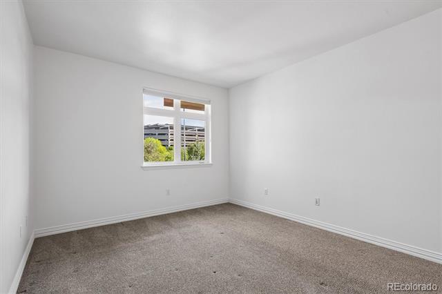 2700 E Cherry Creek South Drive Unit: 214