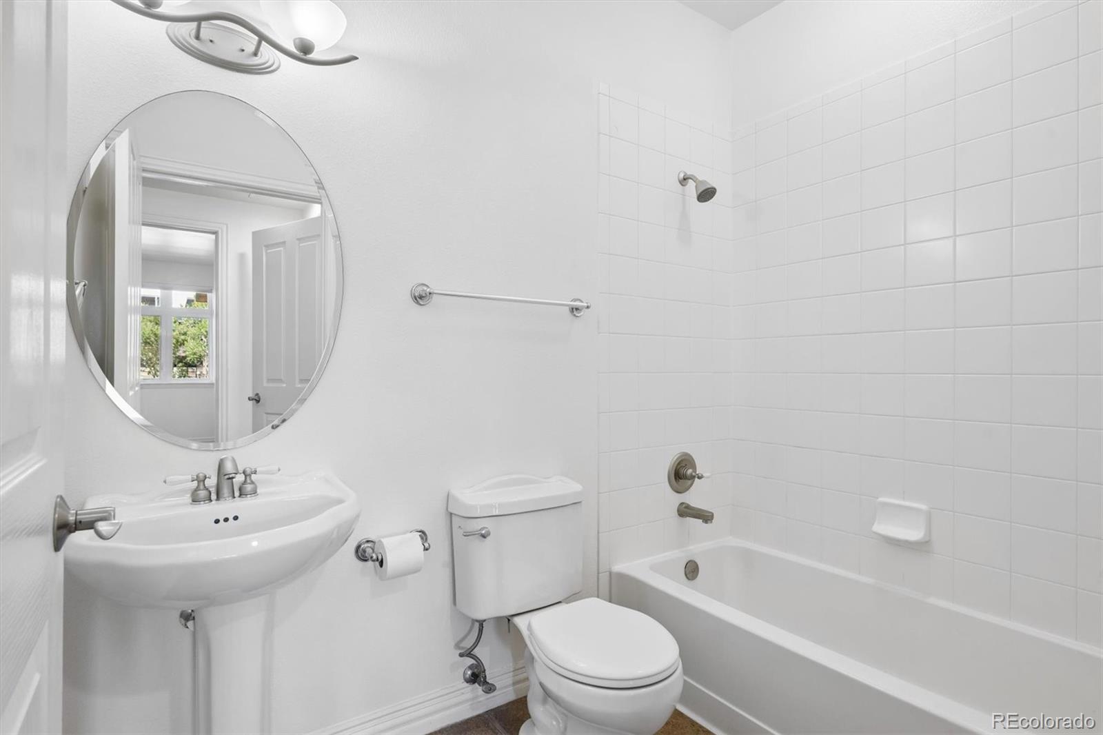 2700 E Cherry Creek South Drive Unit: 214
