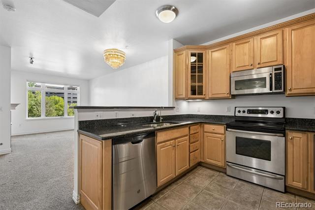 2700 E Cherry Creek South Drive Unit: 214