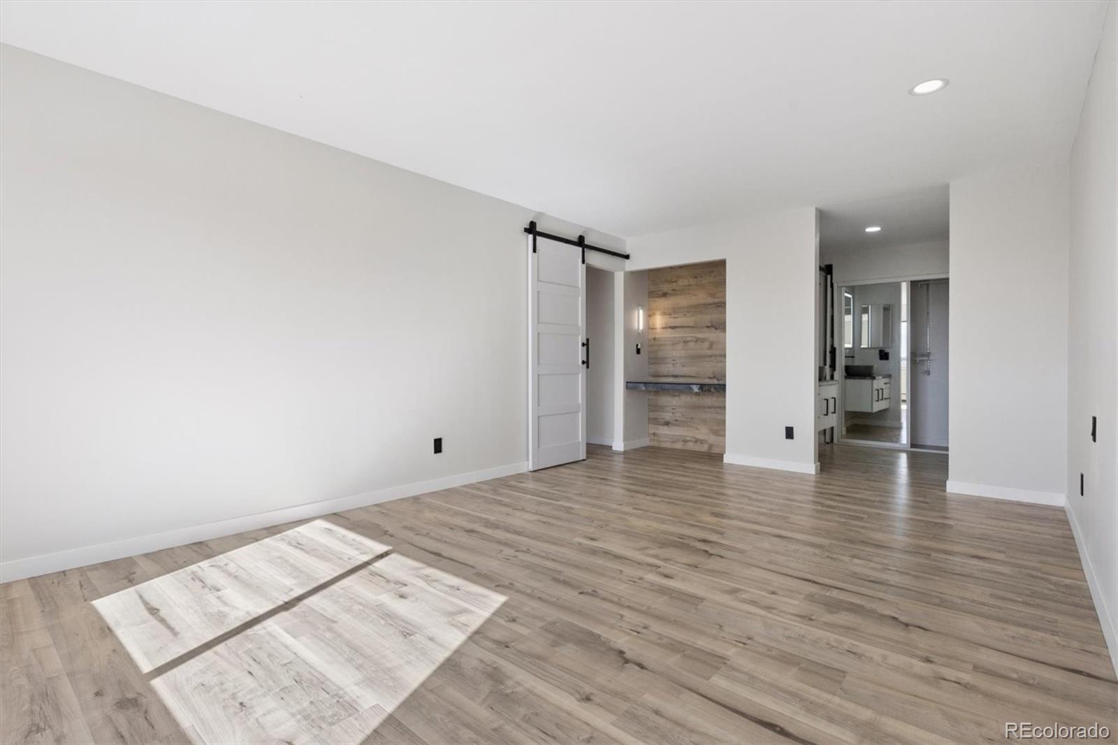 14390 E Marina Drive Unit: 601