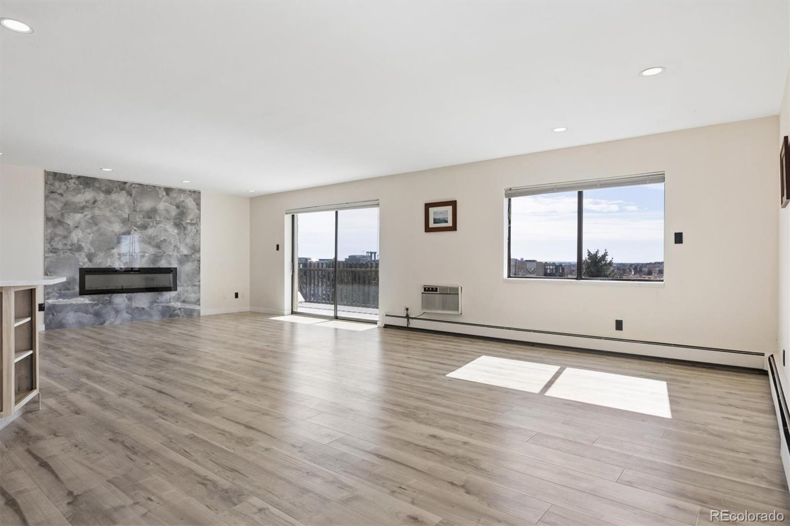 14390 E Marina Drive Unit: 601