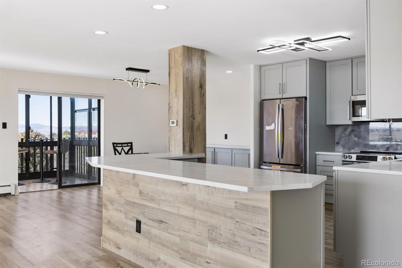 14390 E Marina Drive Unit: 601