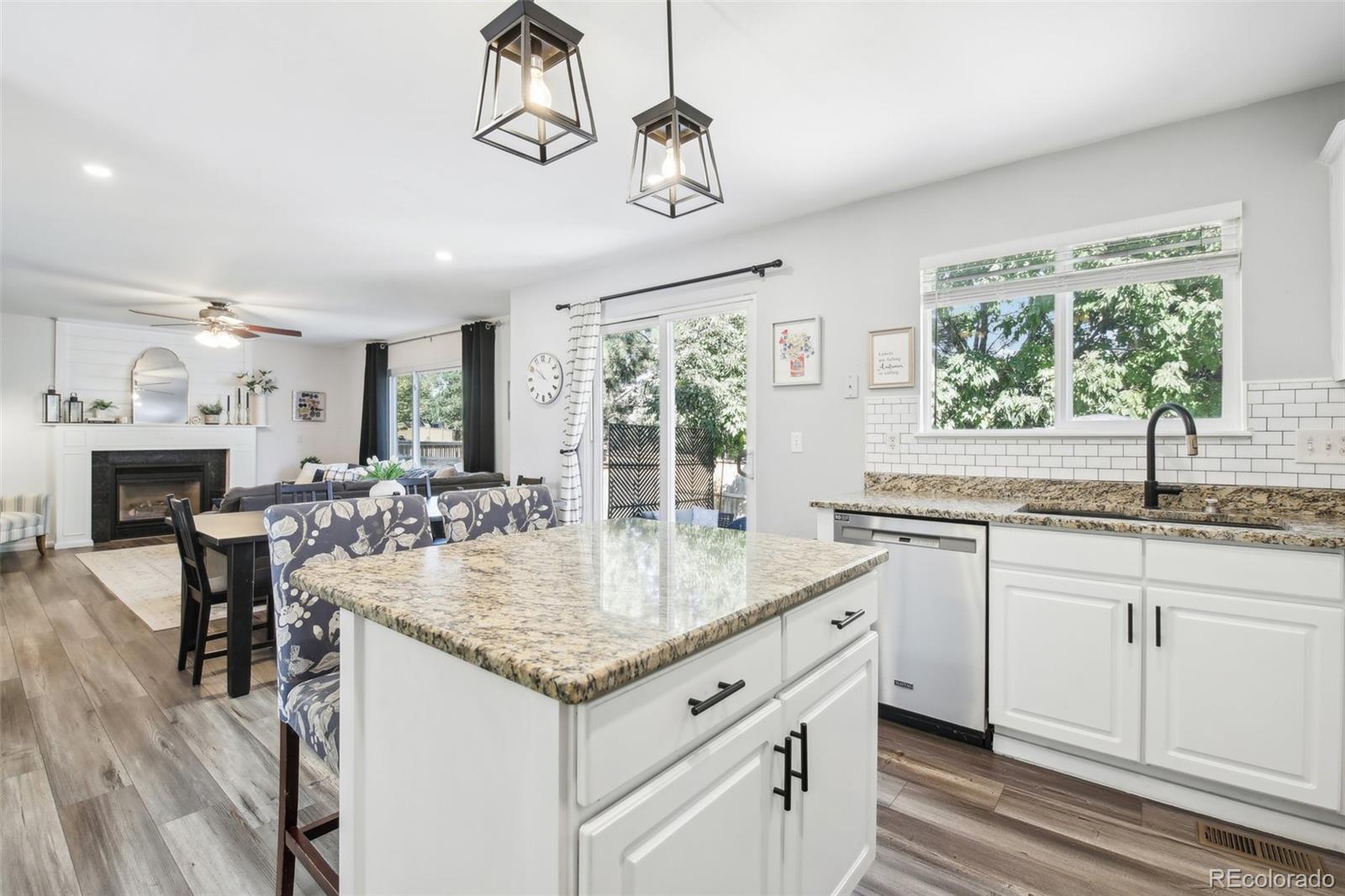 2547 Foothills Canyon Court