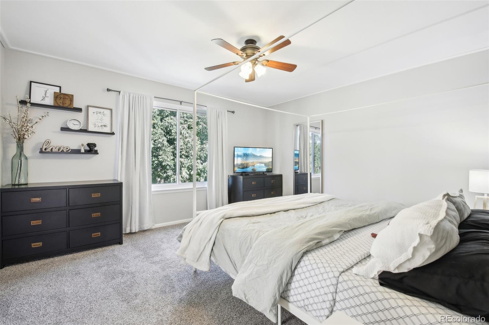 2547 Foothills Canyon Court