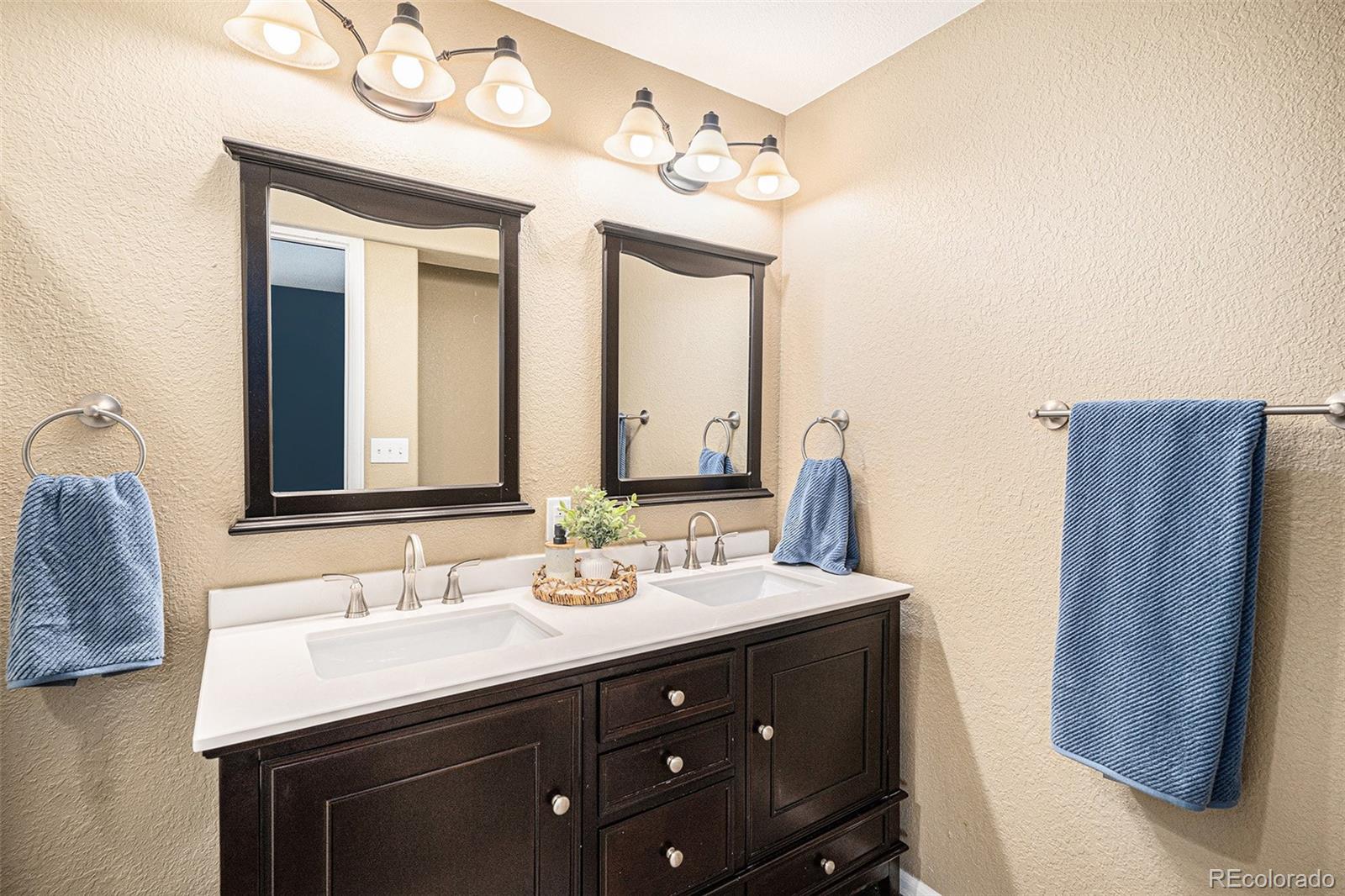 2516 Mountain Sky Drive