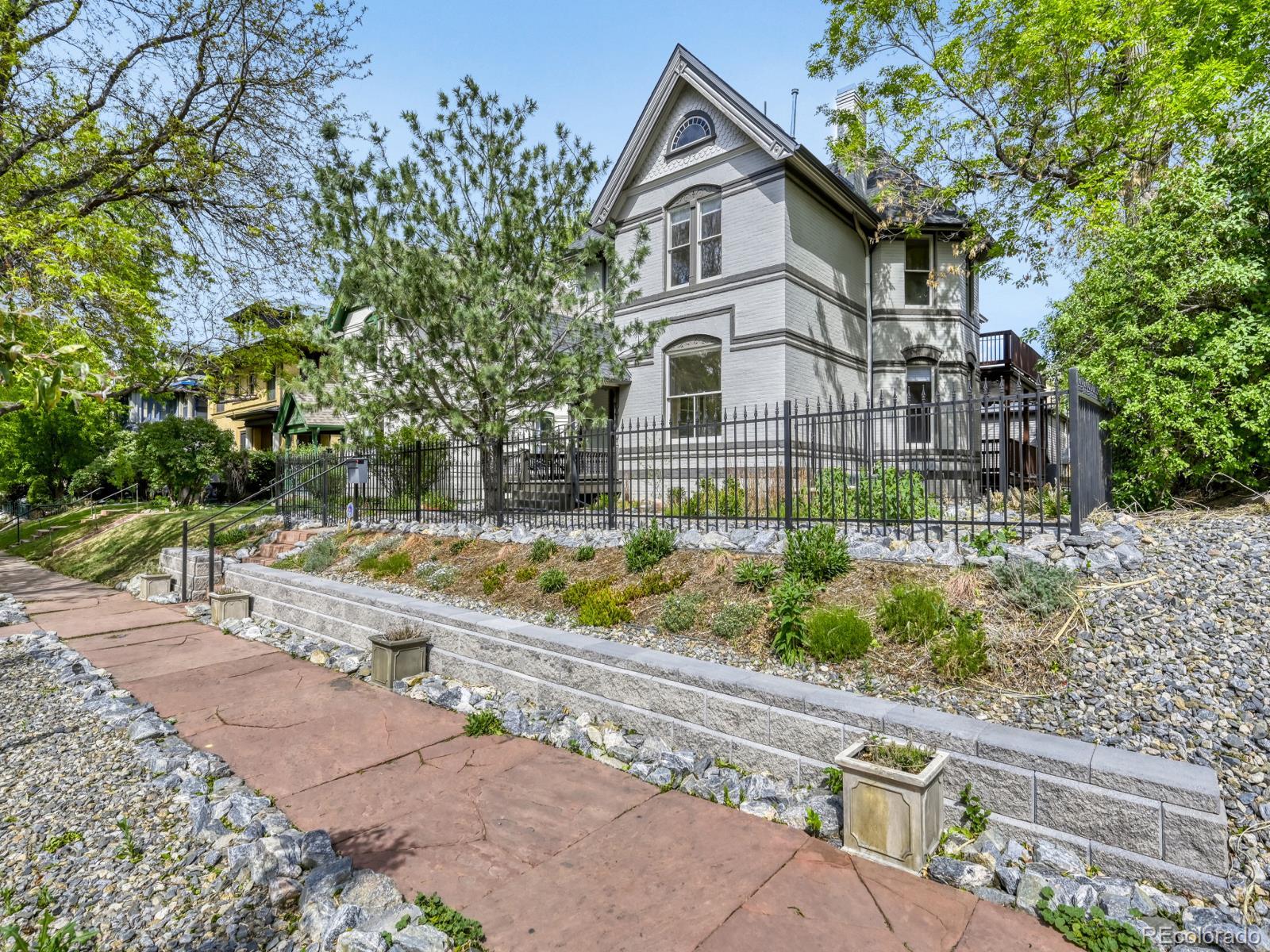 1350 Gaylord Street