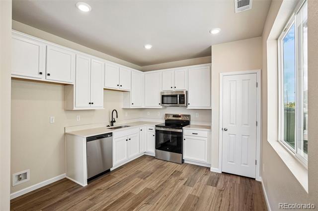 1478 Coral Place