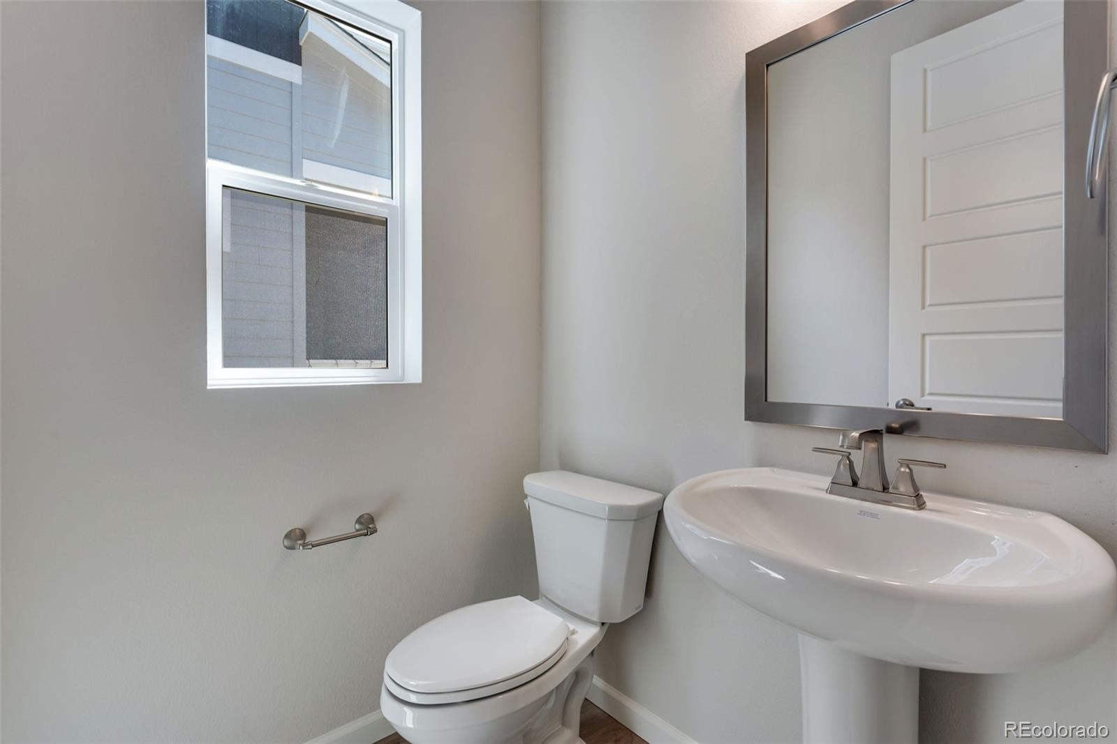 17844 E 107th Place