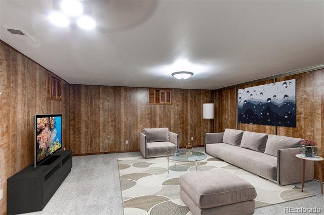 53 S Eagle Circle