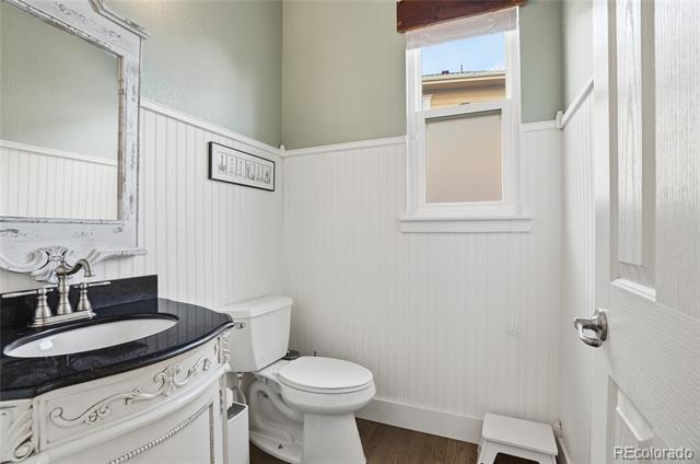 24684 E Quarto Place