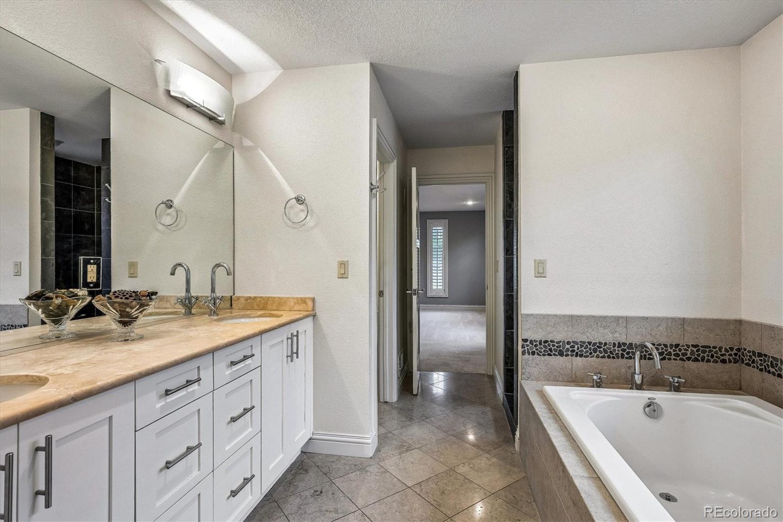 464 S Franklin Street