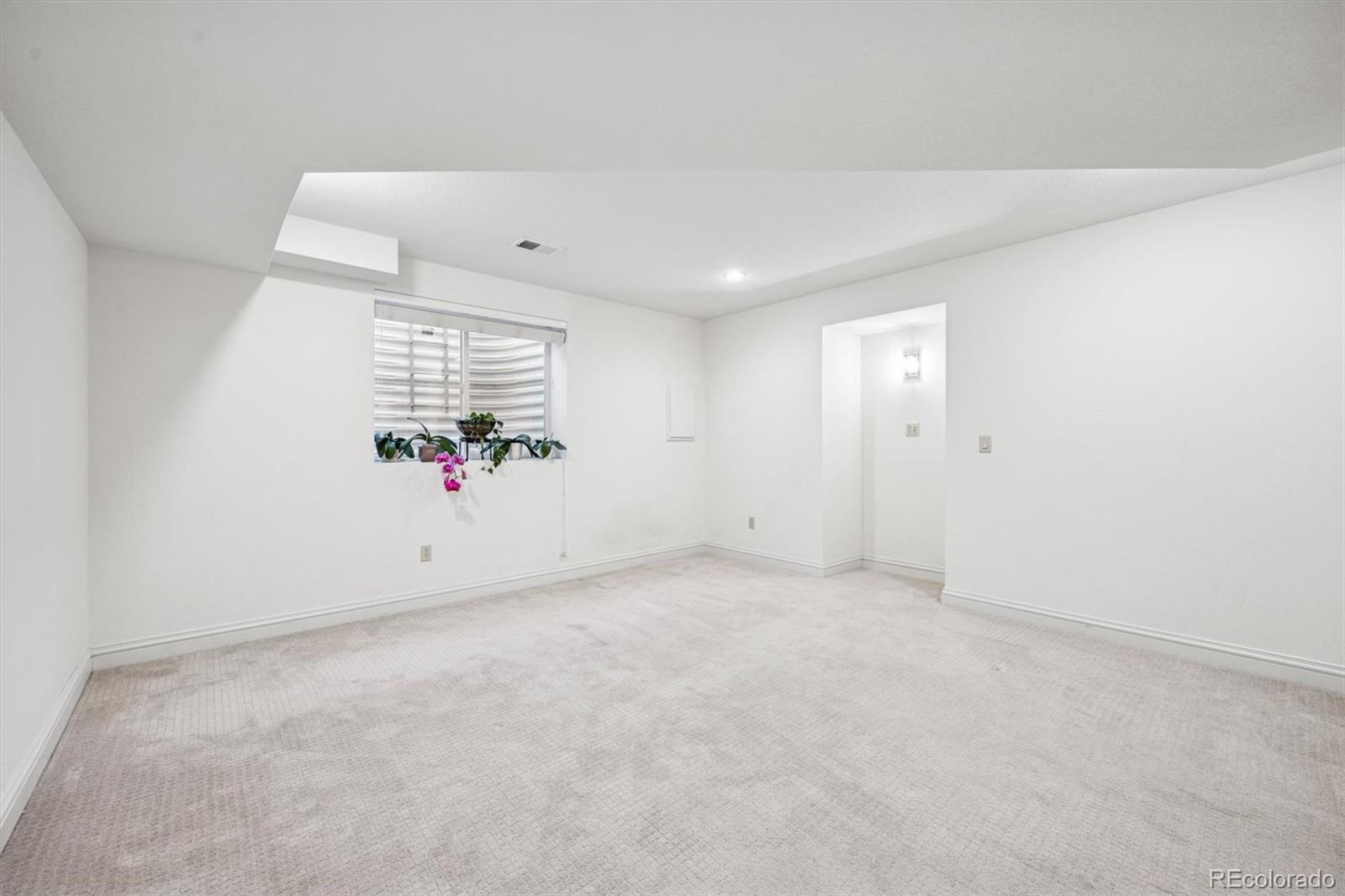 464 S Franklin Street