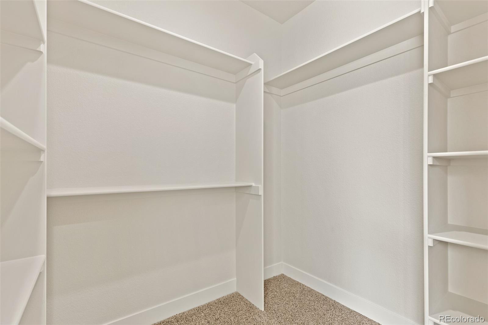 122 7th Avenue