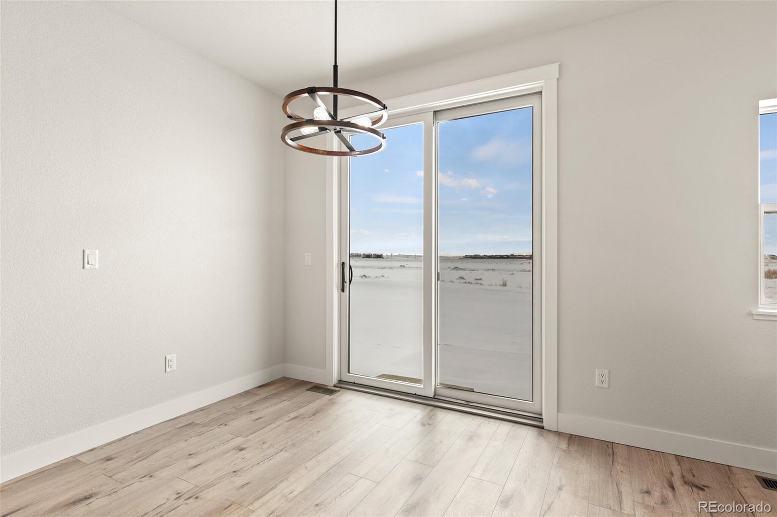 122 7th Avenue