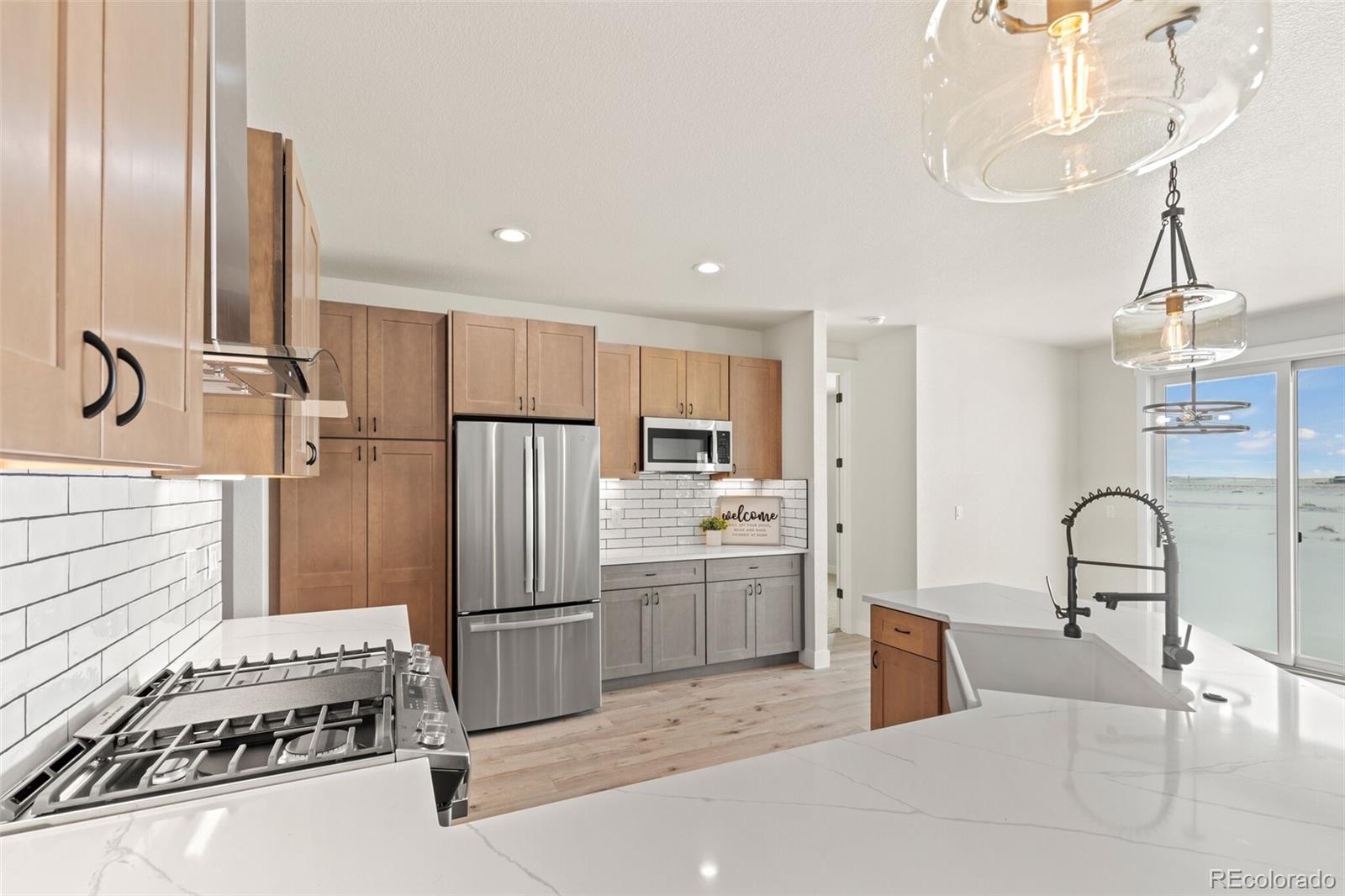 122 7th Avenue