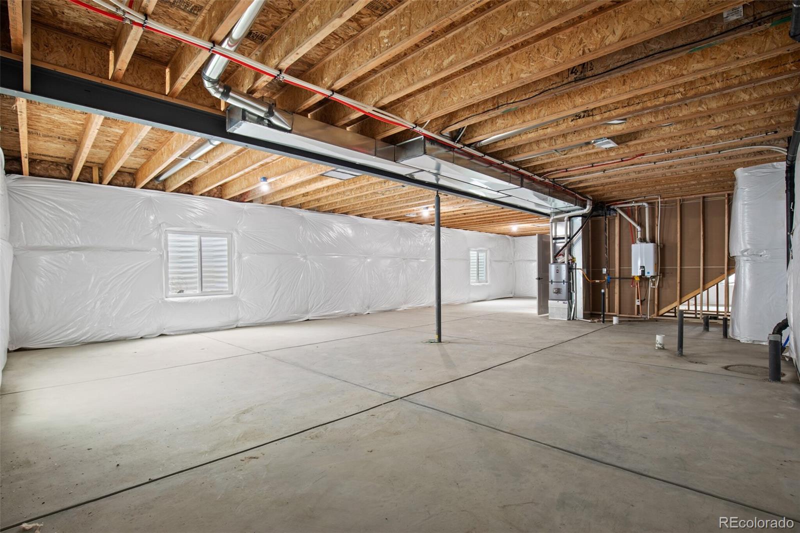 122 7th Avenue