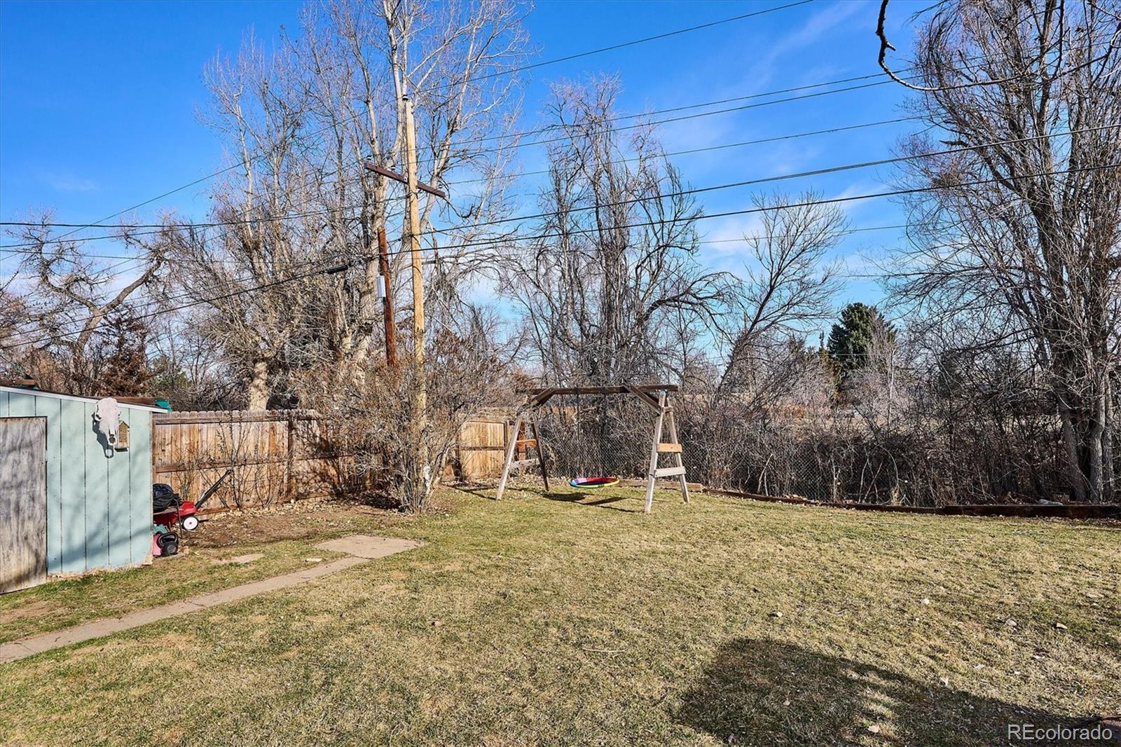 5301 E Eastman Avenue