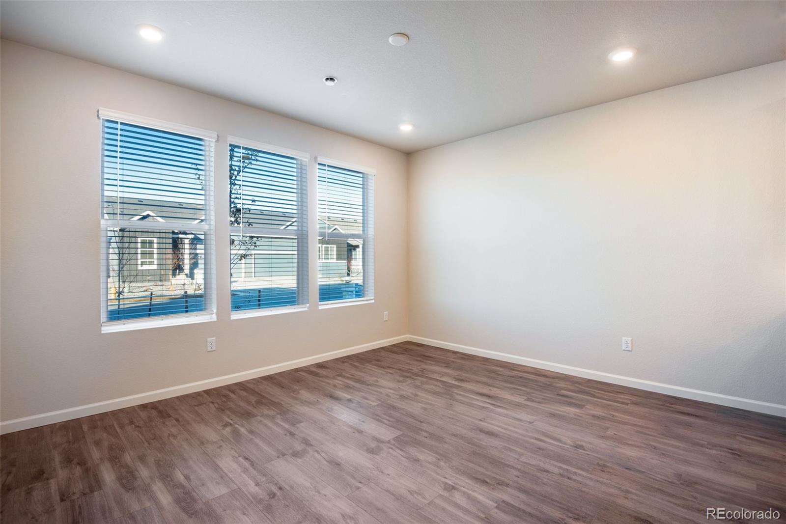 1777 Mount Meeker Avenue