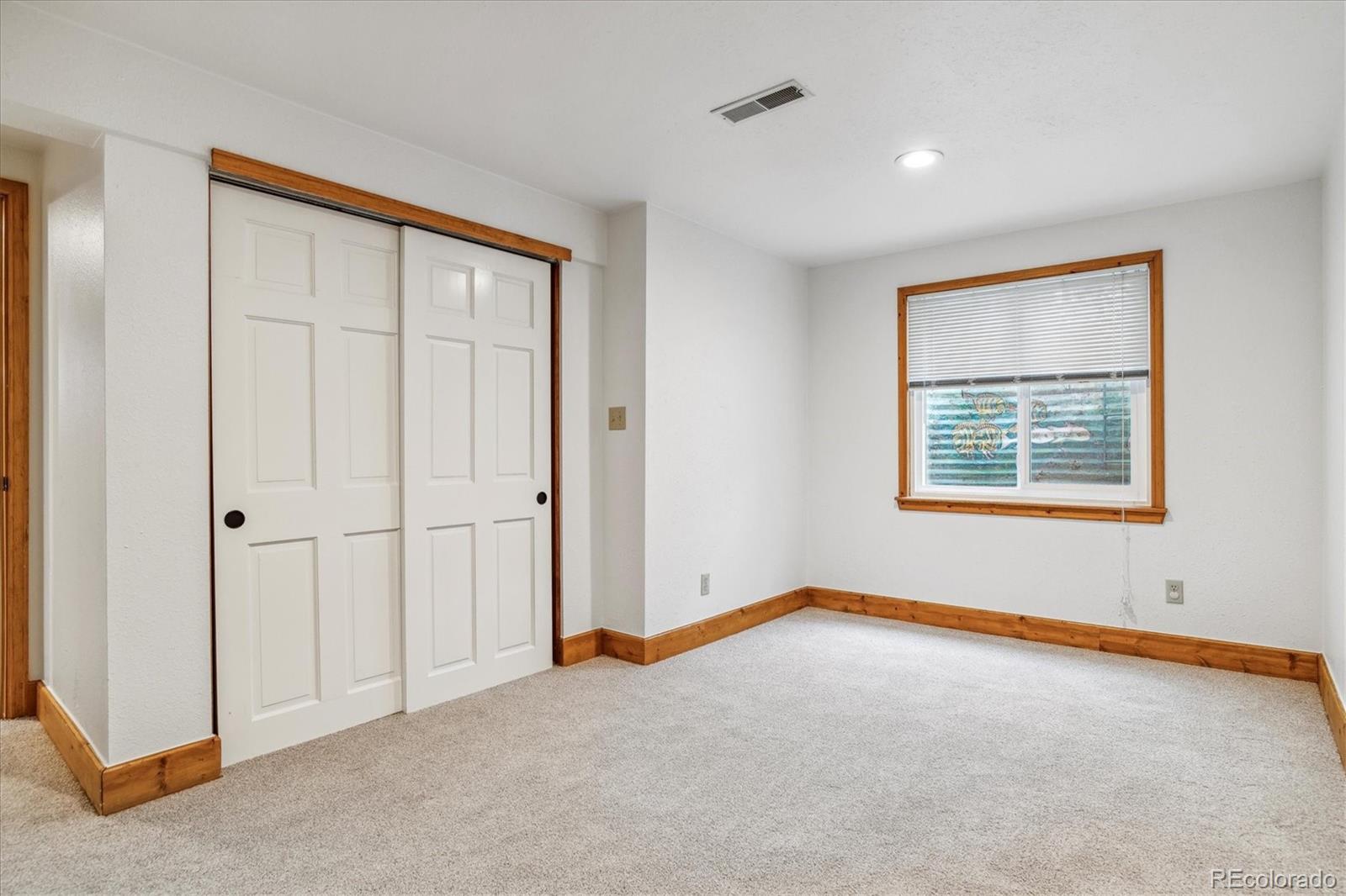 15880 Quarry Hill Drive