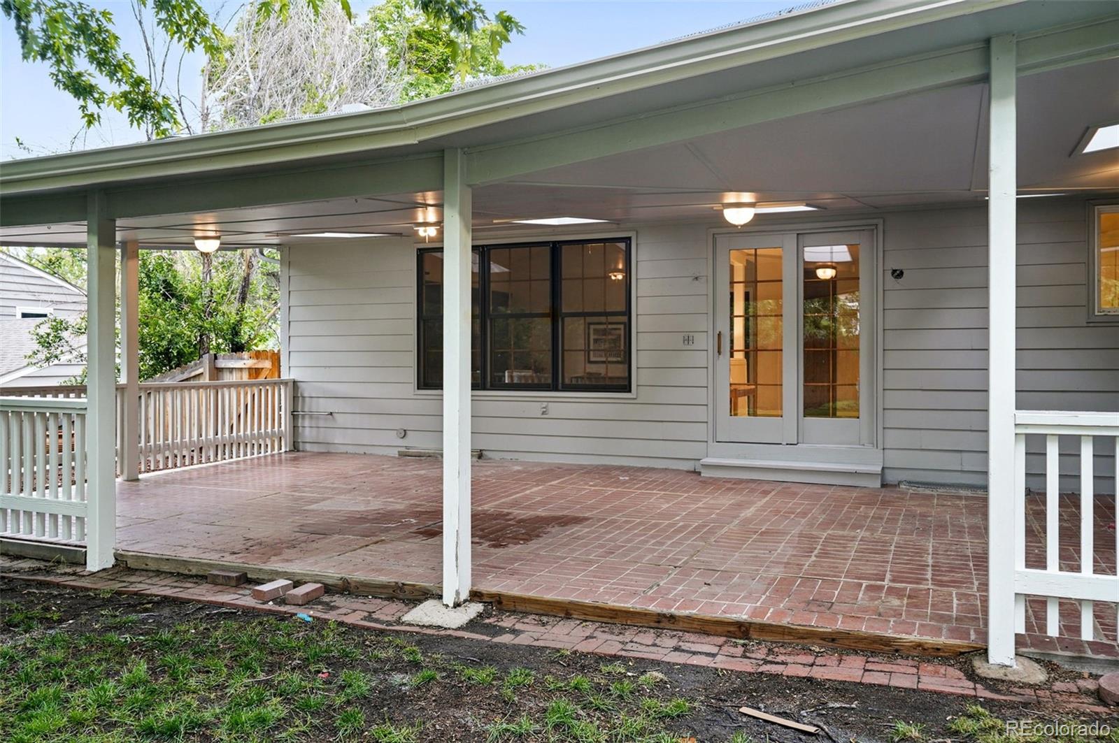 6874 S Detroit Circle