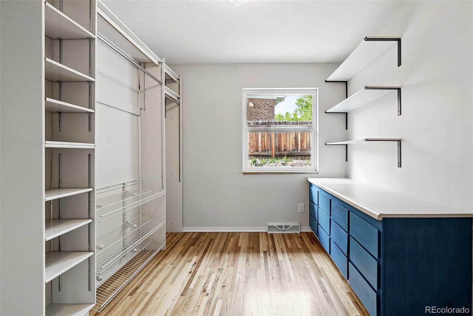 6874 S Detroit Circle