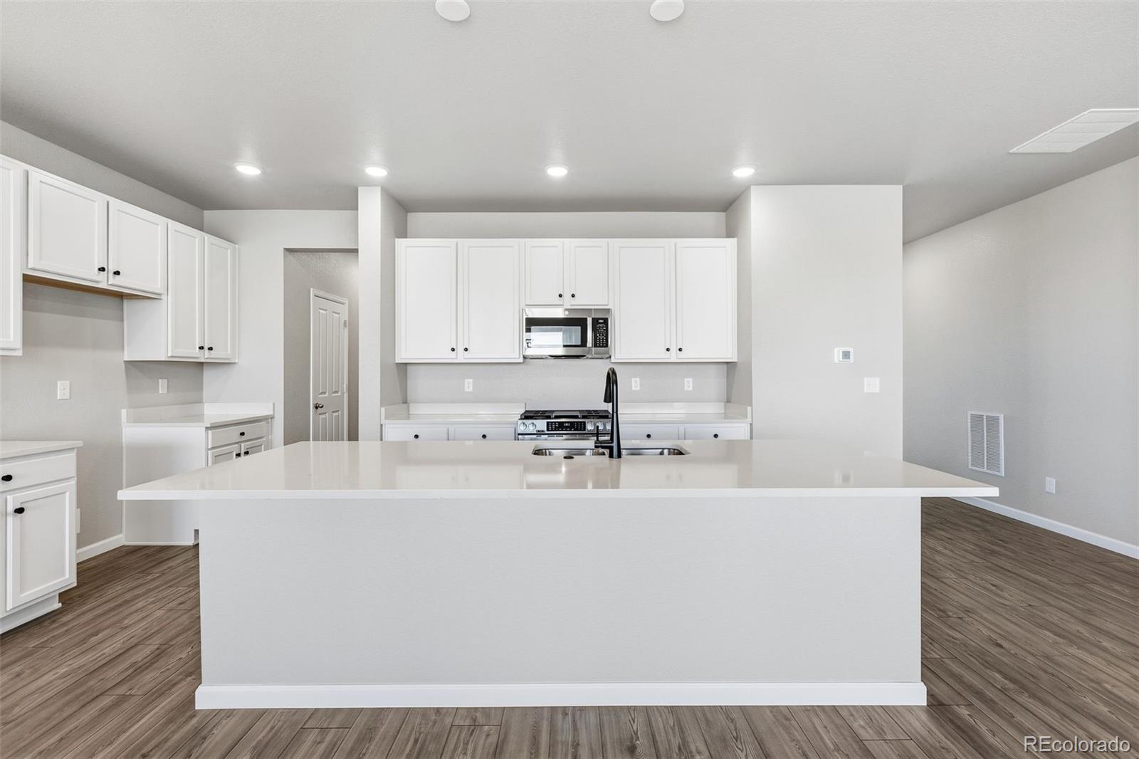 6793 Utica Circle
