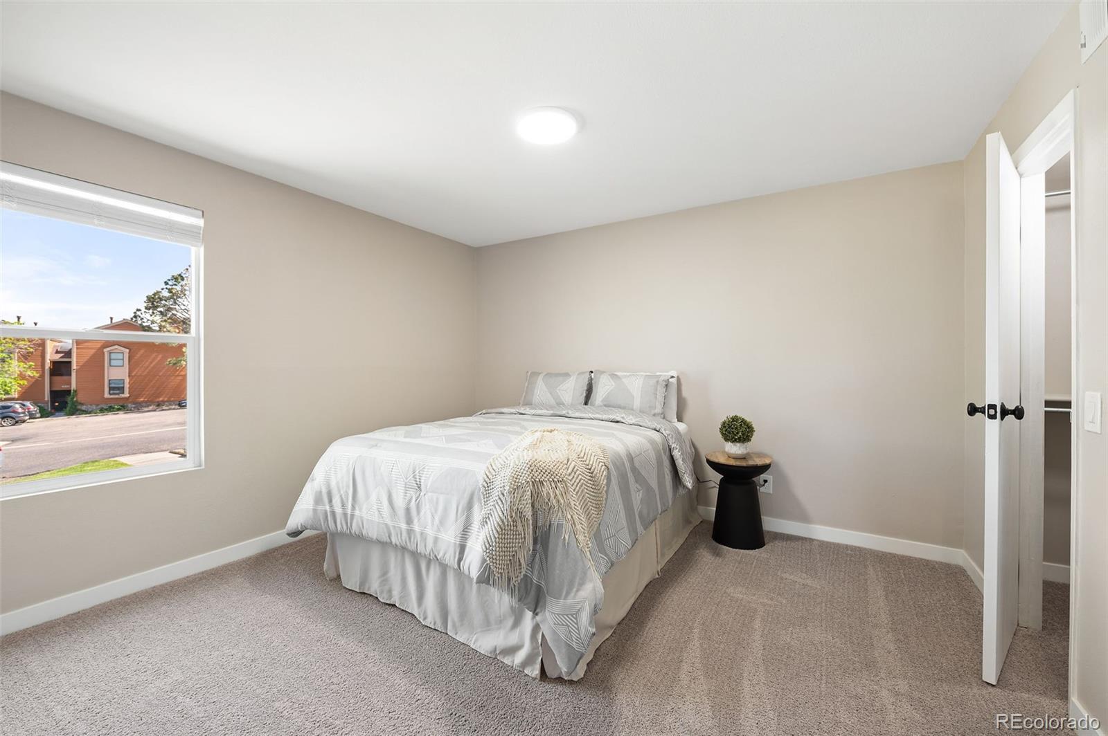 4274 S Salida Way Unit: 3
