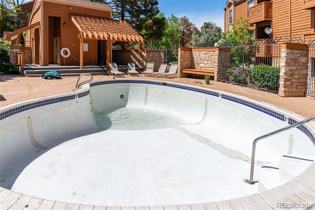 4274 S Salida Way Unit: 3